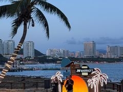 -JW万豪厨房餐厅·滨海草坪烧烤·海鲜·海景(三亚绿发山海天JW万豪酒店)