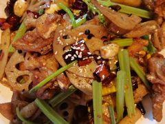 -红盔侠小龙虾(海宁银泰店)