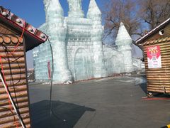 -人民防洪胜利纪念塔