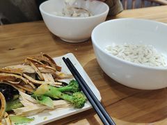 -西羊市老米家泡馍(西羊市店)