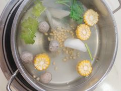 -三亚荣达餐厅潮汕牛肉火锅(网枝村分店)