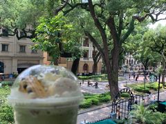 -星巴克臻选(广州沙面店)