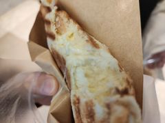 榴莲爆浆吐司-司乎·日式鲜吐司(EFC欧美广场店)