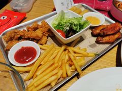 -菲滋意式餐厅(西湖文化广场店)