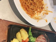-必胜客(尹山湖歌林公园店)