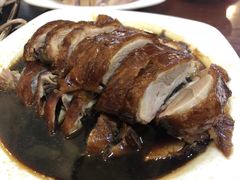 -余杨鸭鸭餐厅