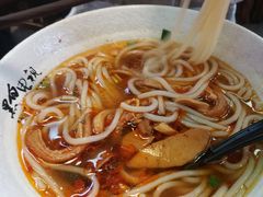 香卤牛杂粉-黑白电视长沙小吃(美林M·LIVE天地东座店)