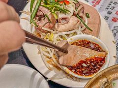 -禄粥·广府味·煲仔粥·宵夜·明档现做(江南西店)