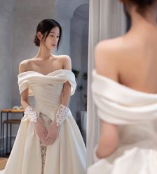 -不晚国际婚纱礼服