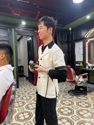 -豪帅男士理容馆