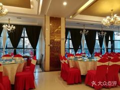 -张刚餐饮(春晓馨苑店)