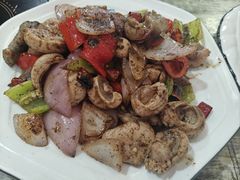 -领鲜驴肉  孙村 3B3(天马相城彩虹湖店)