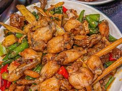 -鸿顺老铁锅美蛙鱼府(解放碑店)