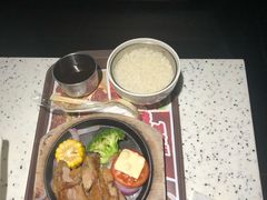 -百威KTV(恒福路店)