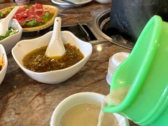 -鲁朗纳麦石锅鸡庄园
