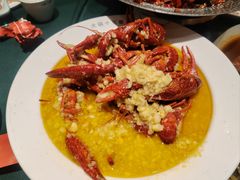 -叶派龙虾•招牌香辣蟹·海鲜(中海国际店)