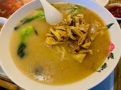 骨汤菌菇面-锅儿挑面馆