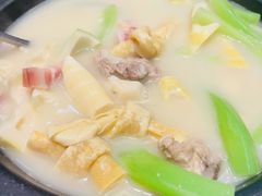 腌笃鲜-玉玲珑(陆家嘴店)