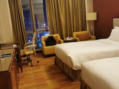 -南阳建业森林半岛假日酒店