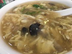 酸辣汤-李连贵酒家熏肉大饼(昆明街店)