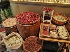 -晓宇重庆火锅(西安荟聚店)