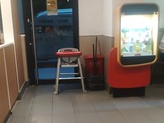 -麦当劳(中唱大厦店)