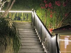 -阿浪山庄