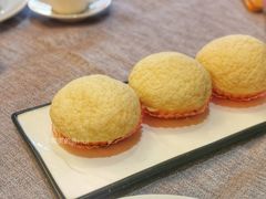 酥皮燕麦包-江滨国际大酒店-珍宝轩海鲜大酒楼