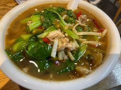 -牛八宝桂林米粉(八里庄店)