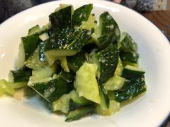 -虾弄弄海派小龙虾·牛羊蝎子火锅