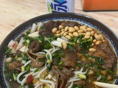 牛筋肥肠双拼细粉-牛师傅牛肉面(尚隆路店)