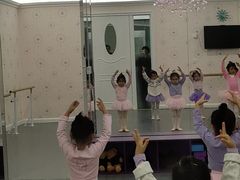 -Isee灰姑娘国际儿童艺术中心(北马路大悦城店)