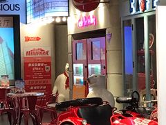 -东方明珠·可口可乐欢乐餐厅