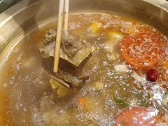 -顶顶汤火牛排火锅·经典铜锅涮肉