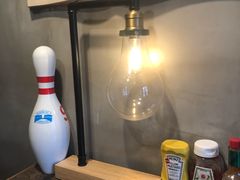 -HIGH FIVE哈福手工汉堡(桂林路店)