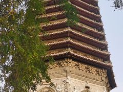 -玲珑塔公园