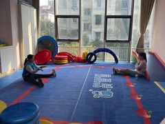 -新爱婴早教·托班·幼小衔接(彭浦临汾店)