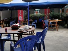 露天位-章记正宗南岗鱼蛋火锅