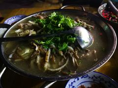 -杨三娘跷脚牛肉(羊子山西路店)