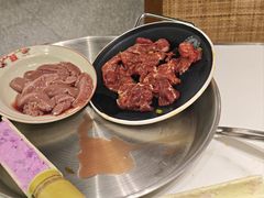 -捞小鲜虾滑海鲜自助火锅(嵊州吾悦店)