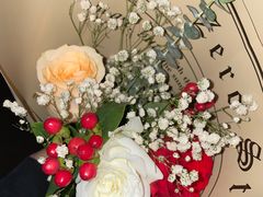 -ME觅妆·定制美妆·彩妆私教(菱角湖店)