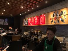 -星巴克臻选(周浦万达店)