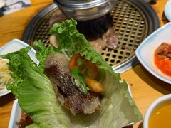 -唯成•韩国炭火烤肉 유성고기