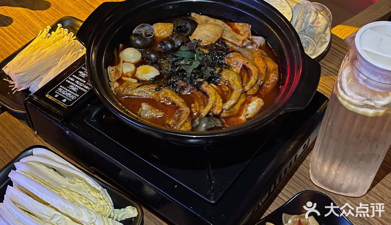 人均30和朋友来农院路浅喝一下欣赏夜景🌃