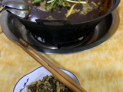-石灰市毛记烧鸡公(解放碑店)