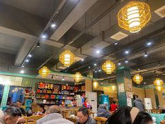 -肖肖酸萝卜鱼火锅(总店)