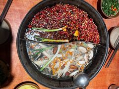 -周小明火锅(黑金冠社区店)