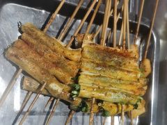 -马路牙子烧烤音乐酒馆(望京店)