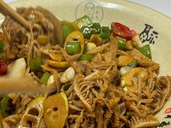 -何永光123鲜牛肉馆(1号店)