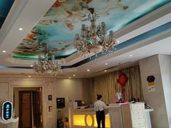 -黄金水汇·美食(文锦渡店)